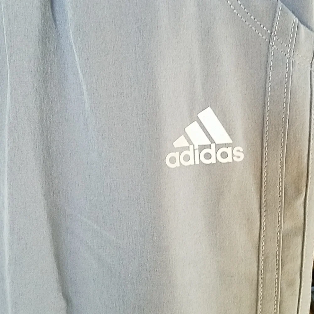 NWOT Girls Adidas joggers Medium